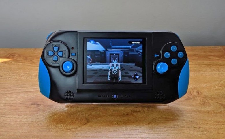 Seorang Redditor Berhasil Bikin Ps2 Portable, Gimana Caranya Ya? | Paragram.id